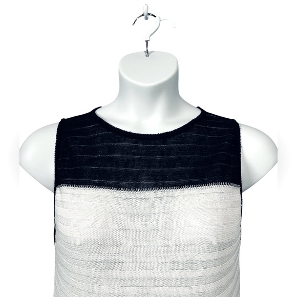 NWOT, Sarah Pacini, Sleeveless Knit Dress, One Size, Black & White - Picture 12 of 12